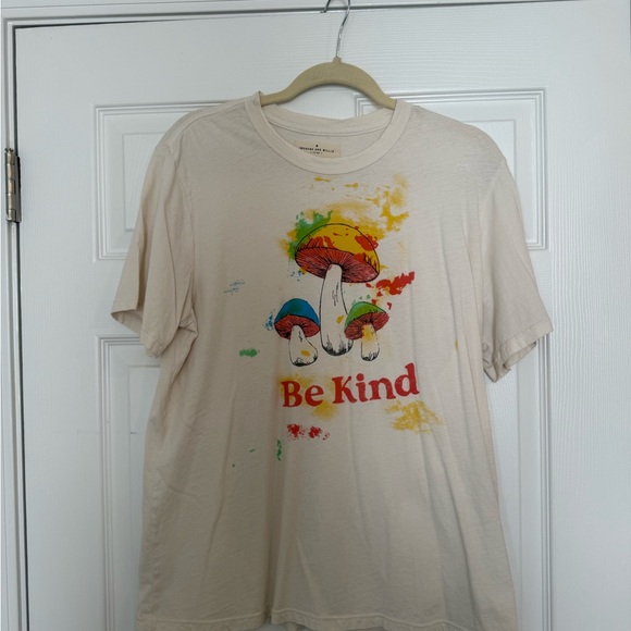 imogene + willie Beige Tee with Multicolor Mushroom Art - Picture 1 of 3